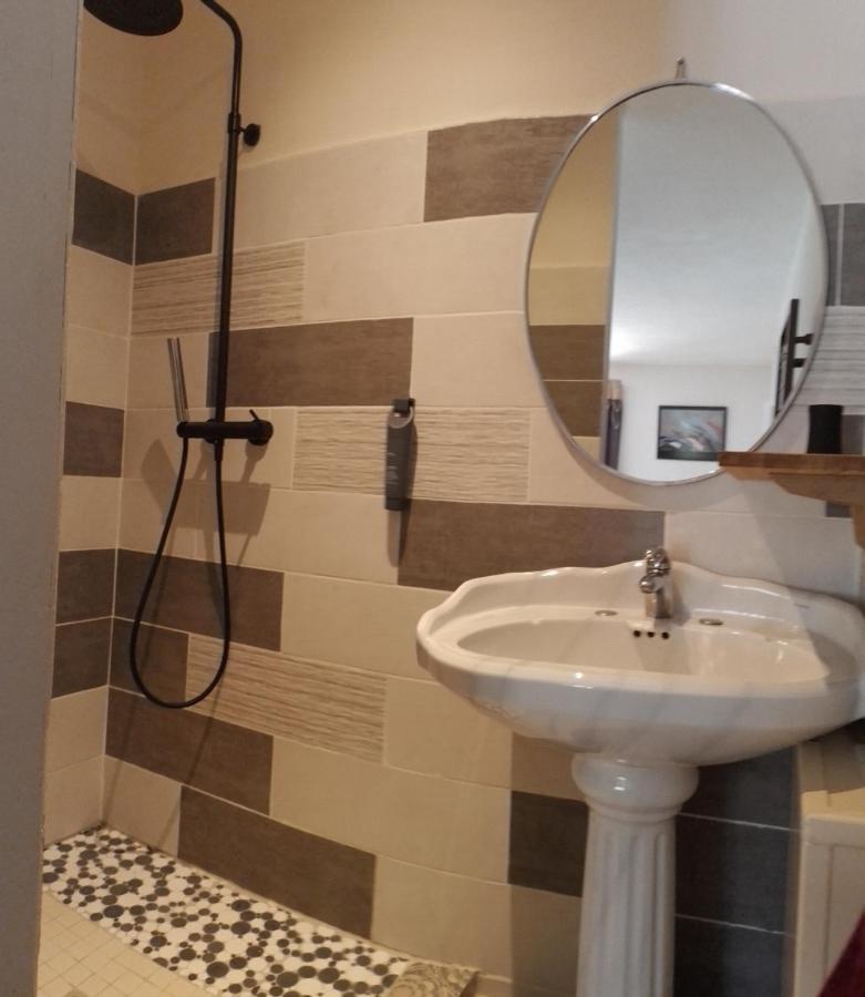Le Domaine De La Plume Hotel La Gimond Kültér fotó